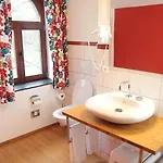 Hôtel - Ferme Du Château D'ahin 3* Huy