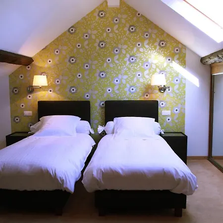 Hôtel - Ferme Du Château D'ahin 3*