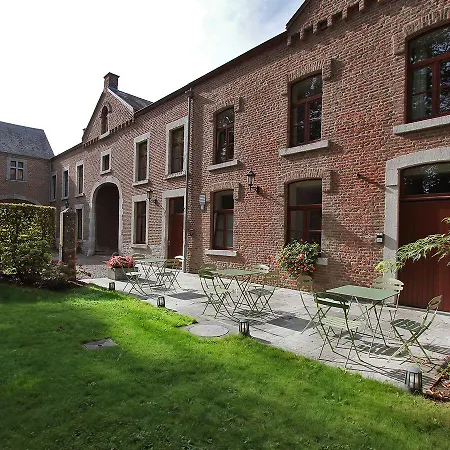 Hôtel - Ferme Du Château D'ahin 3*