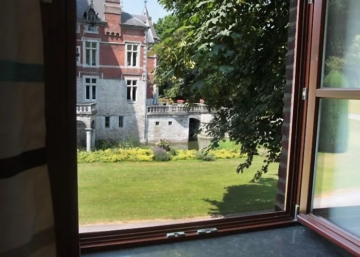 Hôtel - Ferme Du Château D'ahin Hotel